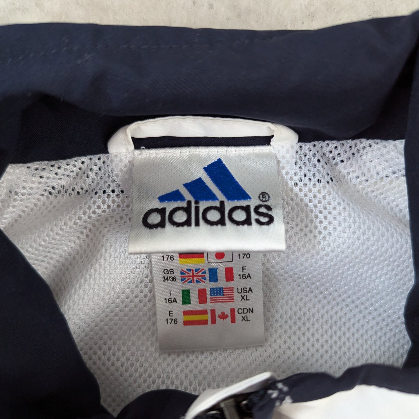 Vintage Adidas Trackjacket (L)