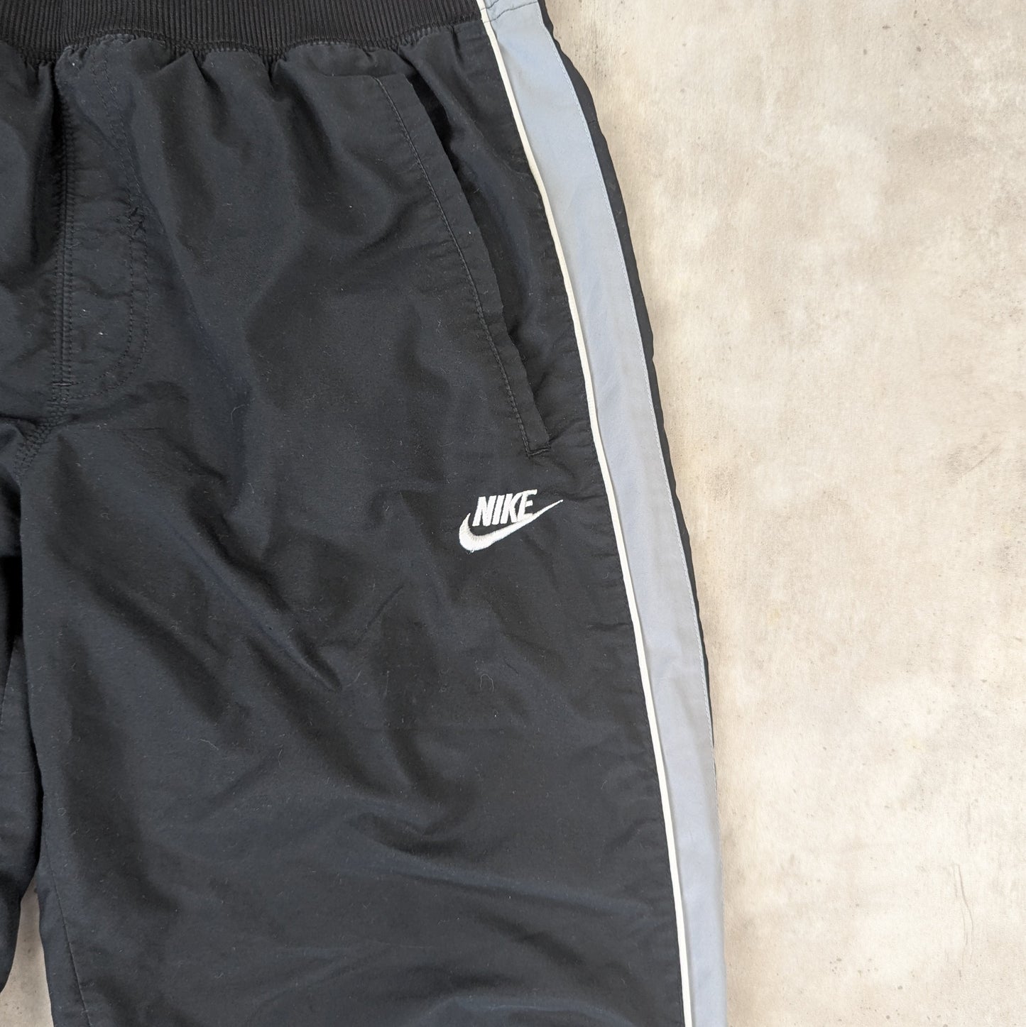 Vintage Nike Trackpants (M)