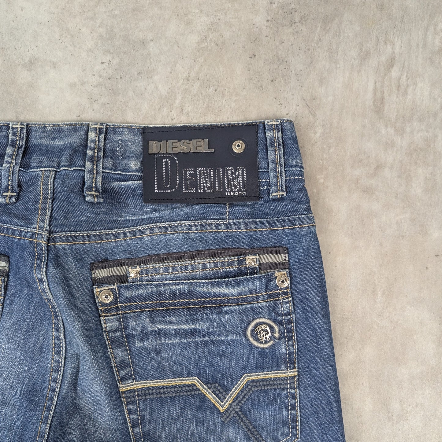 Vintage Diesel Jeans (31/S)